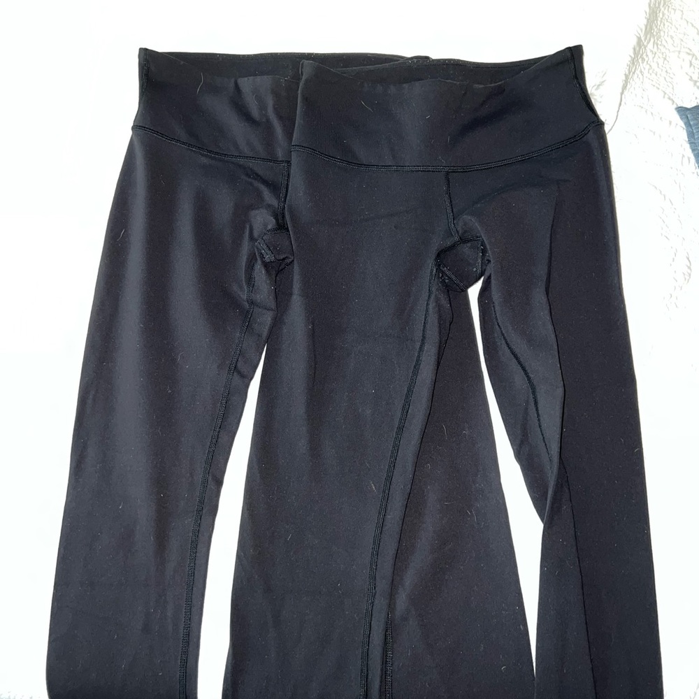 Lululemon leggings wunder under